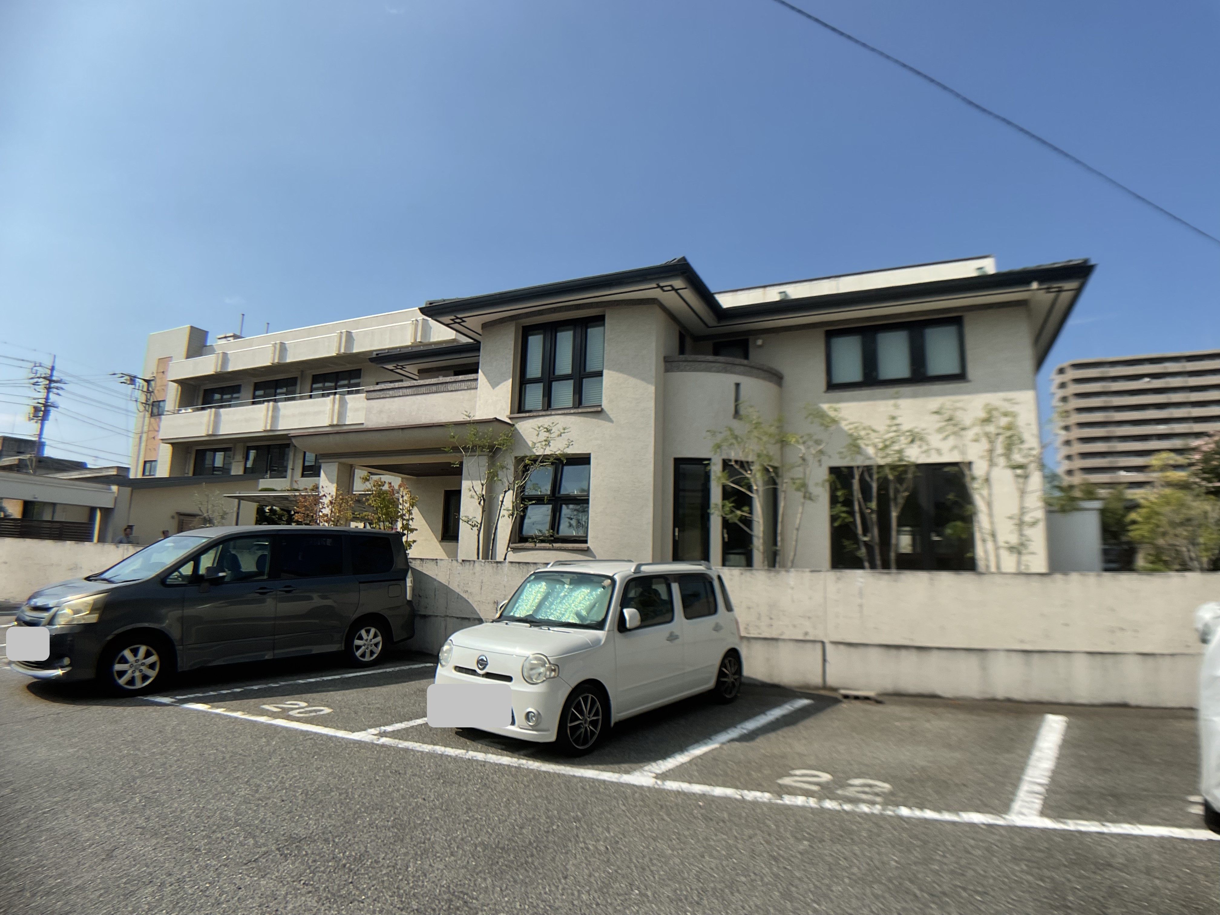 愛媛県新居浜市北新町（新居浜駅）　 2階建 ３ＬＤＫ＋ギャリースペース