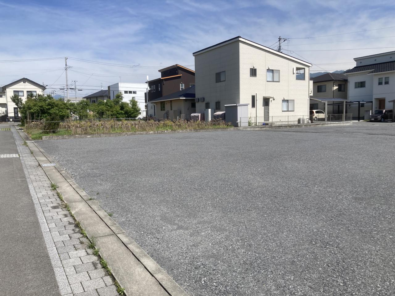 東温市志津川南4丁目（愛大医学部南口駅） 住宅用地